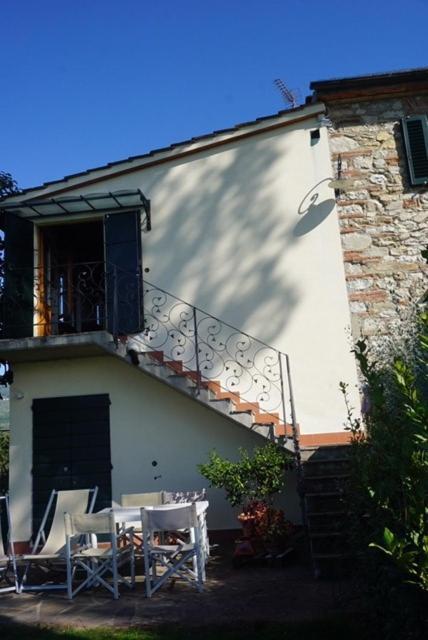 Casa Tre Pini Leilighet Serravalle Pistoiese Eksteriør bilde